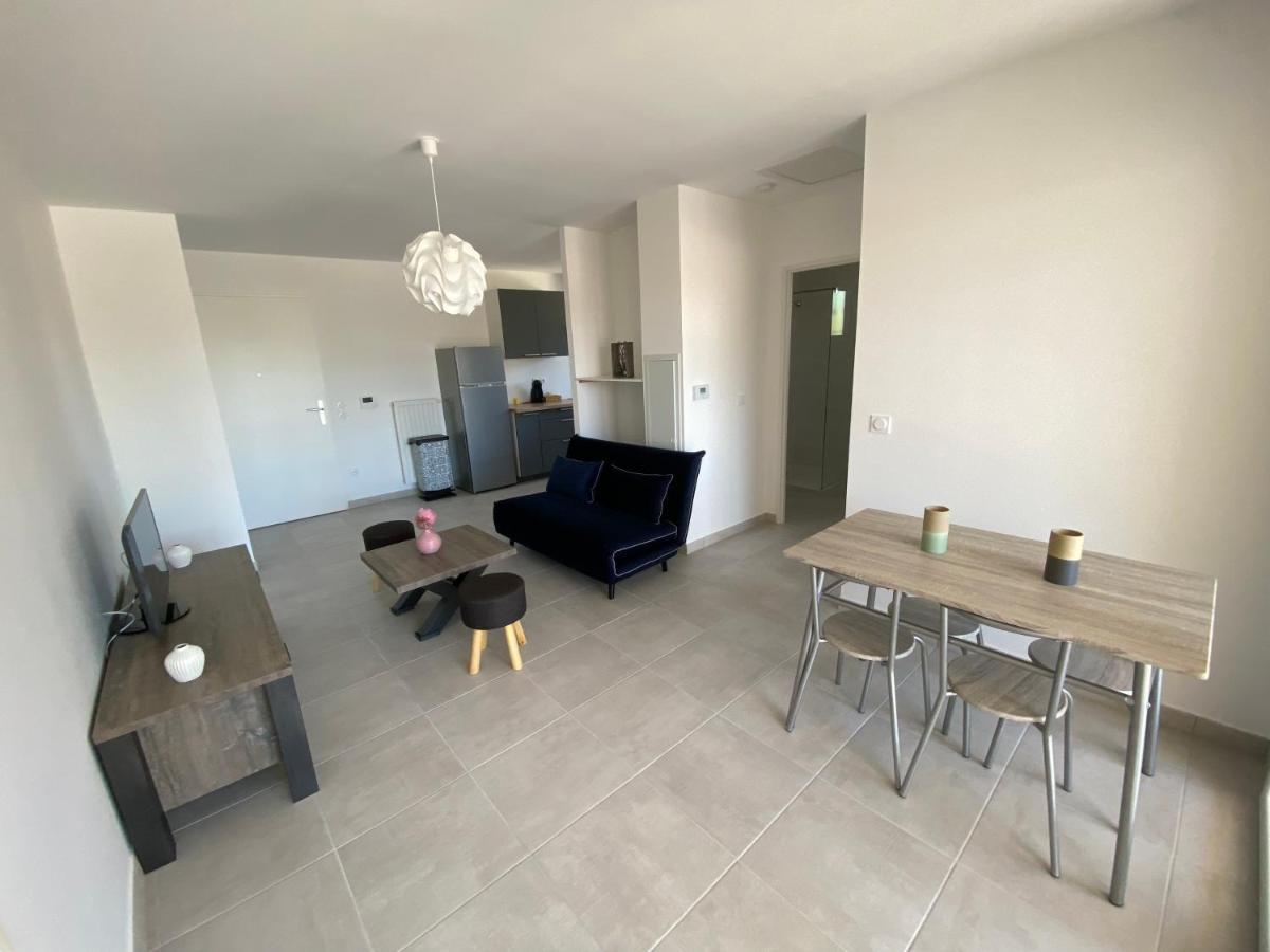 Appartement Isle Sur La Sorgue L'Isle-sur-la-Sorgue Exterior photo