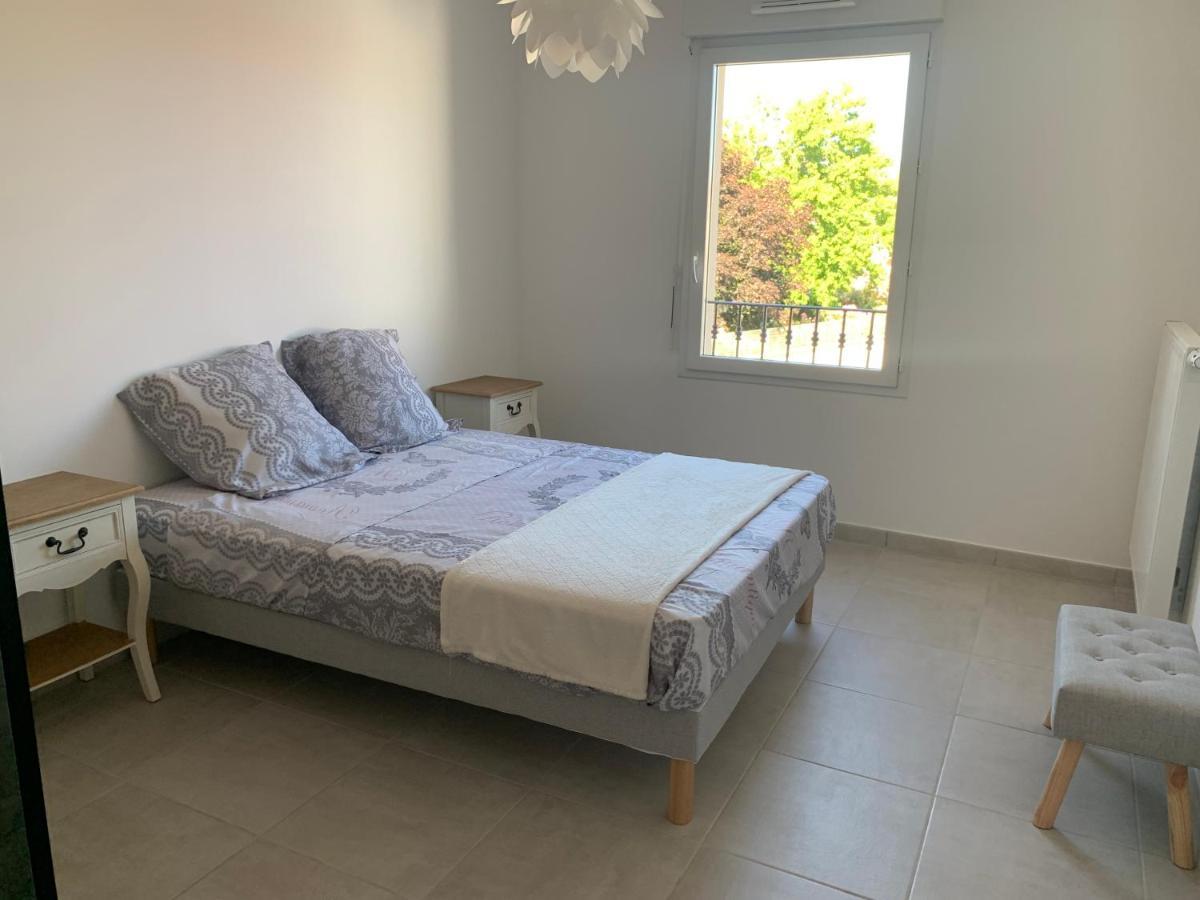 Appartement Isle Sur La Sorgue L'Isle-sur-la-Sorgue Exterior photo